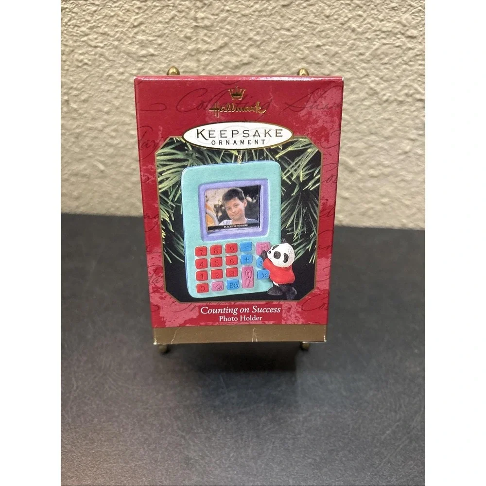 Hallmark Keepsake Ornament Counting on Success Photo Holder 1999 NIB